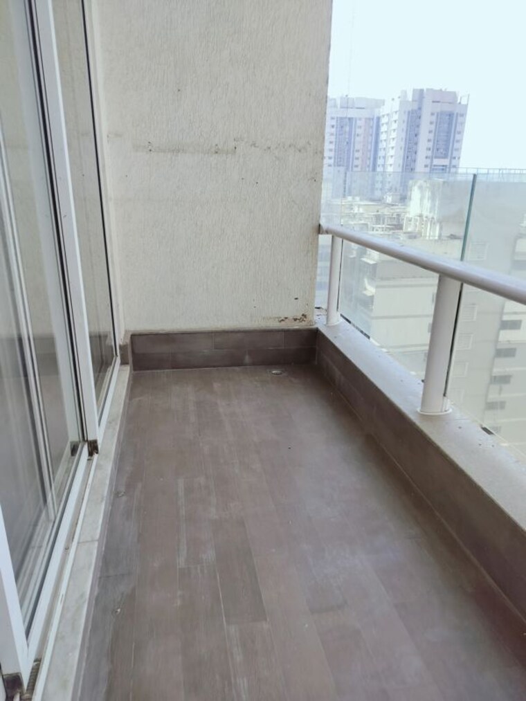 Balcony, omkar-alta-monte 3 Bedroom 1511 Sq.Ft. Apartment In Malad East Mumbai 10349354