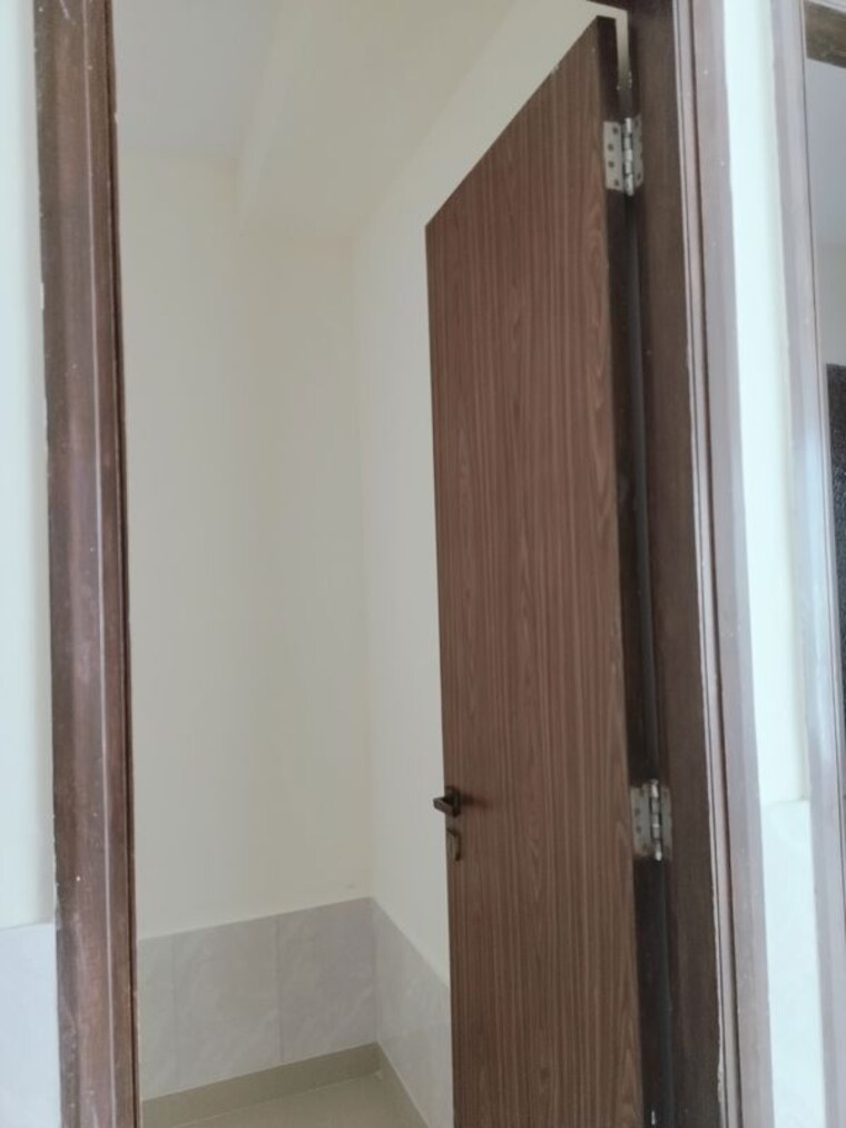 Bathroom, omkar-alta-monte 3 Bedroom 1511 Sq.Ft. Apartment In Malad East Mumbai 10349354