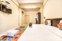 5 BHK + Servant Room Independent House For Rent in Ahura Sultanate