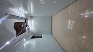 Bedroom in 2.5 BHK Builder Floor at Dilshad Colony – for Rent