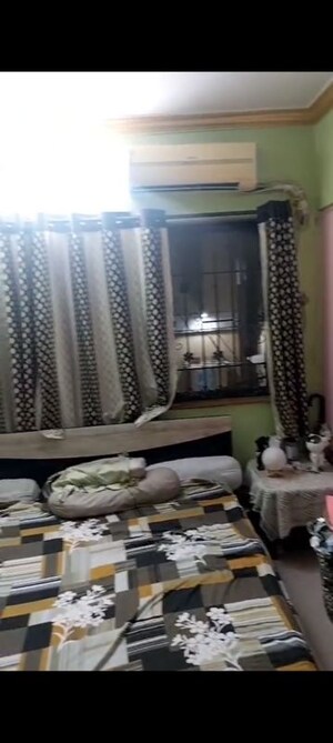 Living Room in 1.5 BHK Apartment at Kurla – for Rent
