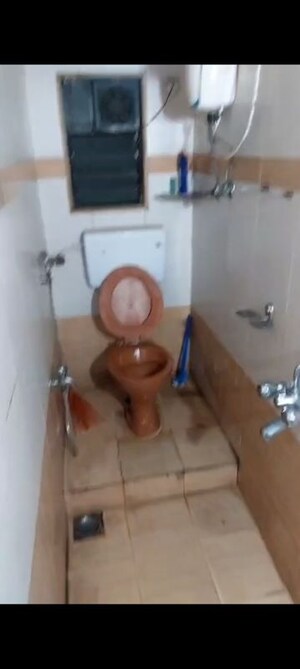 Bathroom in 1.5 BHK Apartment at Kurla – for Rent