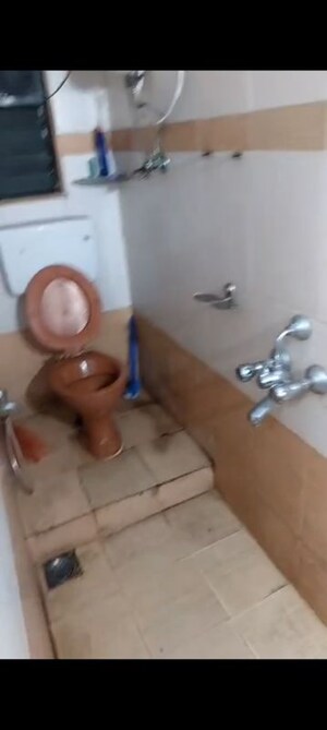 Bathroom in 1.5 BHK Apartment at Kurla – for Rent