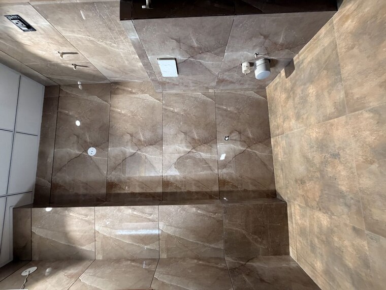 Bathroom, sector 107 3 Bedroom 1460 Sq.Ft. Builder Floor In Sector 107 Noida 10349432
