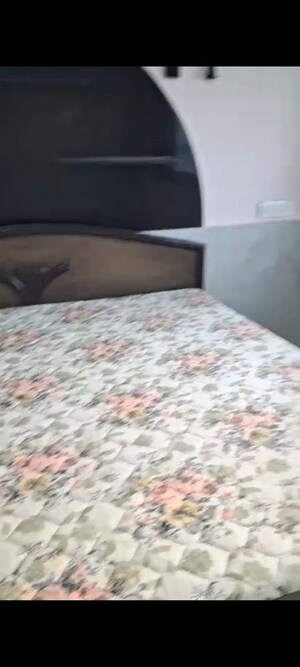 Bedroom in 2 BHK Apartment at Pooja CHS Andheri West, Andheri West – for Rent