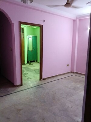 Room in 1 BHK Builder Floor at Malviya Nagar – for Rent
