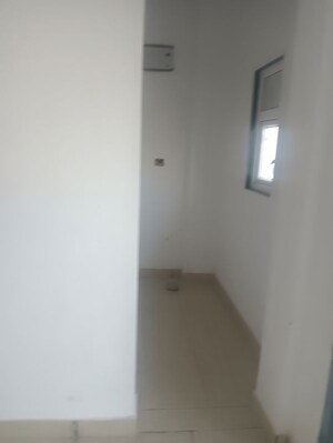 Room in 1.5 BHK Villa at Gaur Yamuna City – for Rent
