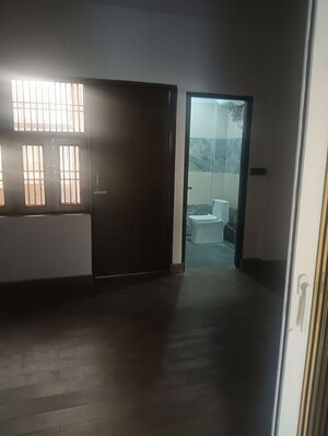 Room in 1.5 BHK Villa at Gaur Yamuna City – for Rent