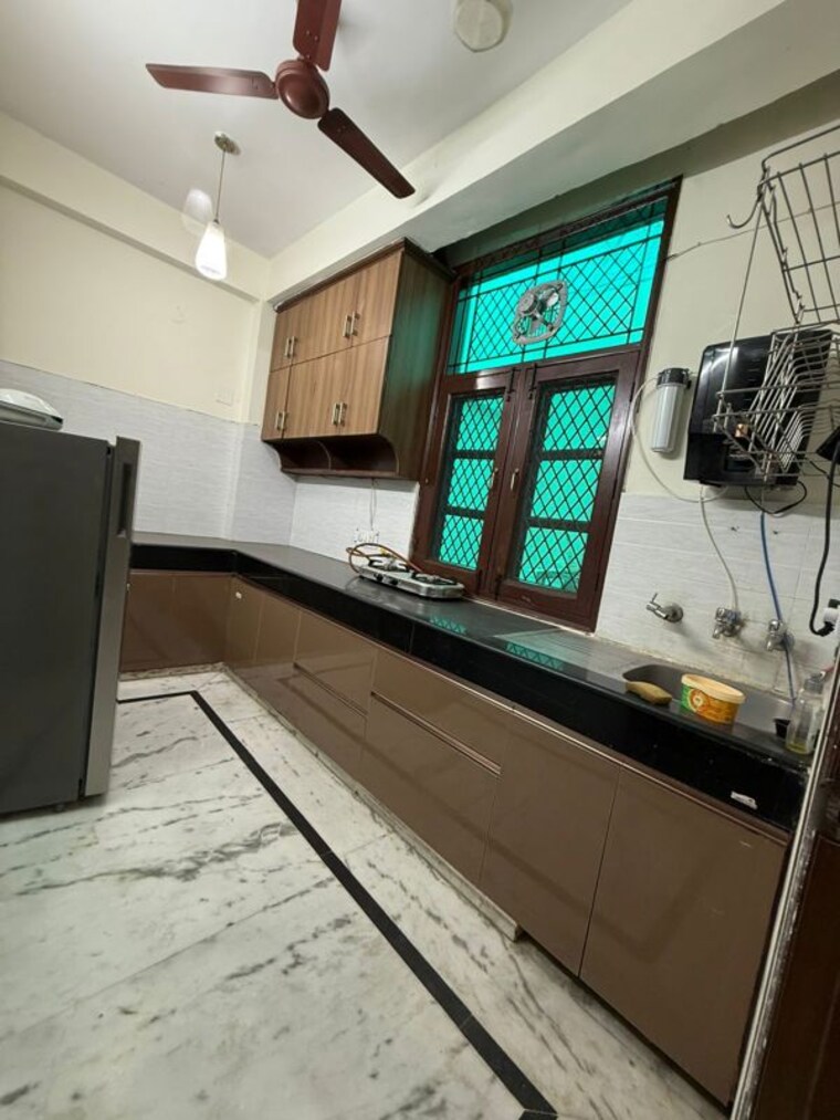 Kitchen, sector 23 3 Bedroom 2000 Sq.Ft. Independent House In Sector 23 Gurgaon 10349511