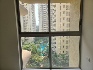 Room in 3 BHK Apartment at Lodha Bel Air, Jogeshwari West – for Rent