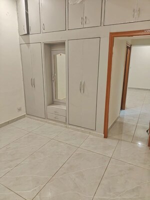 3 BHK Builder Floor For Rent in Sector 21