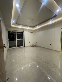4 BHK + Pooja Room,Servant Room,Study Room,Extra Room,Basement,Store Room Builder Floor For Sale in Green Fields Colony