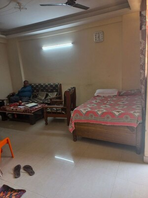 Bedroom in 2 BHK Apartment at Shyam Bankey Bihari Sharnam, Raj Nagar Extension – for Rent