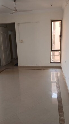 3 BHK + Extra Room Apartment For Sale in Raheja Acropolis