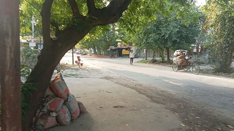  Parking, mahanagar Commercial Showroom 7000 Sq.Ft. In Mahanagar Lucknow 10349622