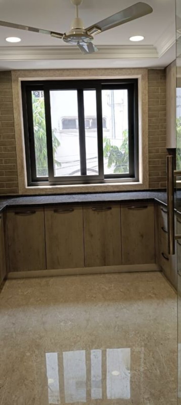 Room, chittaranjan park 3 Bedroom 211 Sq.Ft. Builder Floor In Chittaranjan Park Delhi 10349659