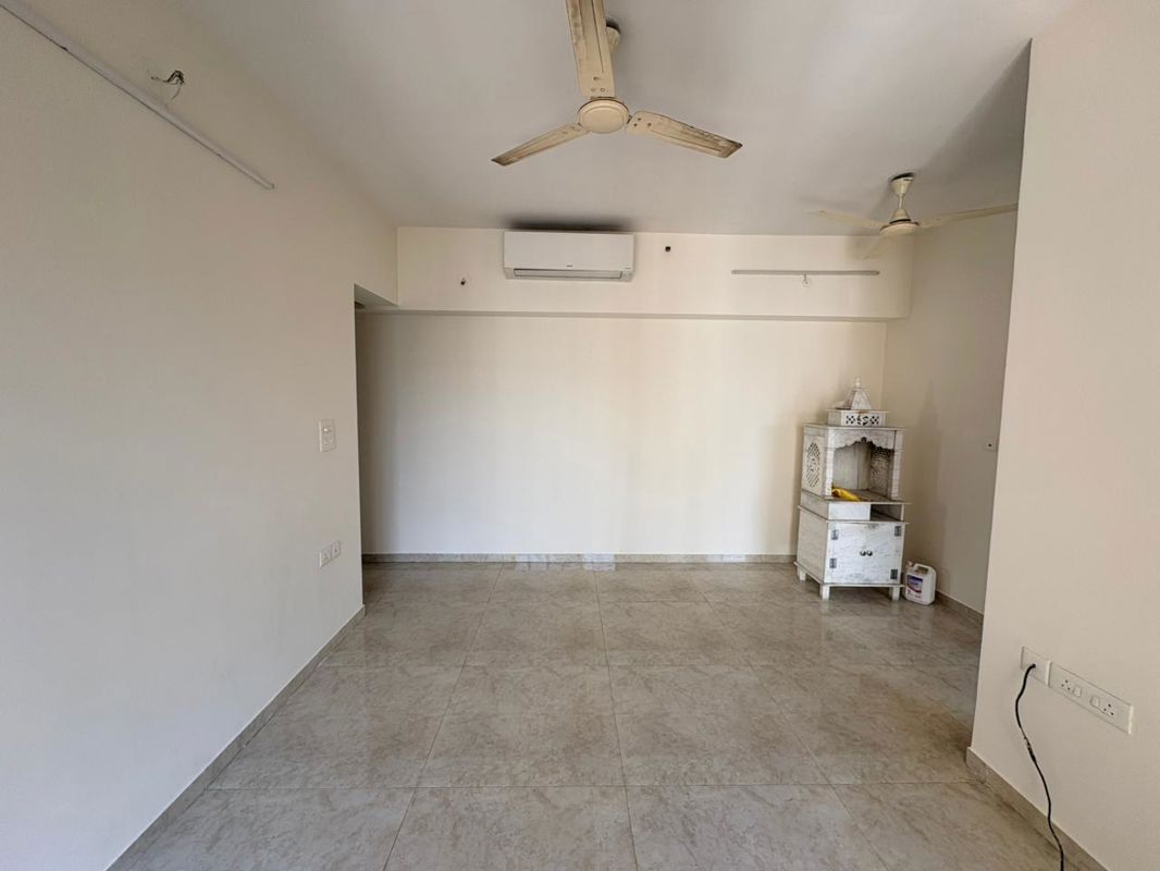 1 BHK + Extra Room 370 Sq.Ft. Apartment in Rosa Gardenia