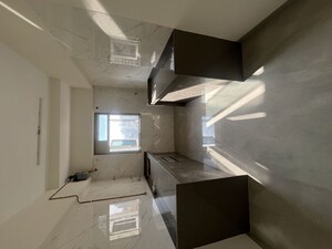 Team Area in 2 BHK Apartment at Riddhi Rajendra Nagar Swagat CHS, Borivali East – for Rent