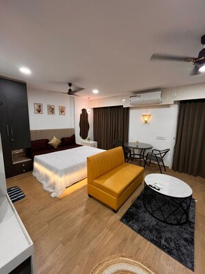 Team Area in 1 BHK Apartment at Yashcon Neon, Viman Nagar – for Sale