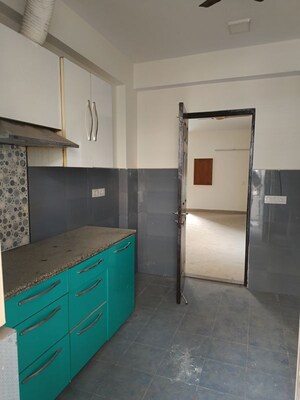 Kitchen in 4 BHK Builder Floor at Unitech Woodstock Floors, Sector 50 – for Sale