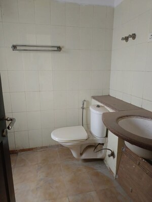 Bathroom in 4 BHK Builder Floor at Unitech Woodstock Floors, Sector 50 – for Sale