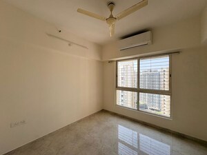 Room in 1 BHK Apartment at Raunak Unnathi Greens, Kasarvadavali – for Rent