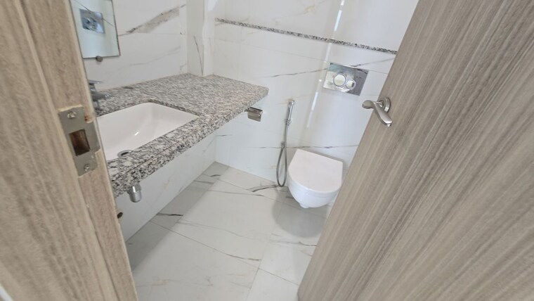 Bathroom, wadhwa-pristine 2 Bedroom 780 Sq.Ft. Apartment In Matunga West Mumbai 10349700