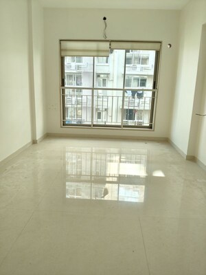 Room in 2 BHK Apartment at Palash Towers, Andheri West – for Rent