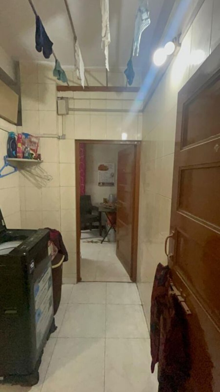 Bathroom, bhandup 2 Bedroom 550 Sq.Ft. Apartment In Bhandup Mumbai 10349713