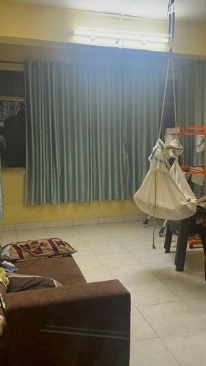 Team Area in 2 BHK Apartment at Bhandup – for Rent