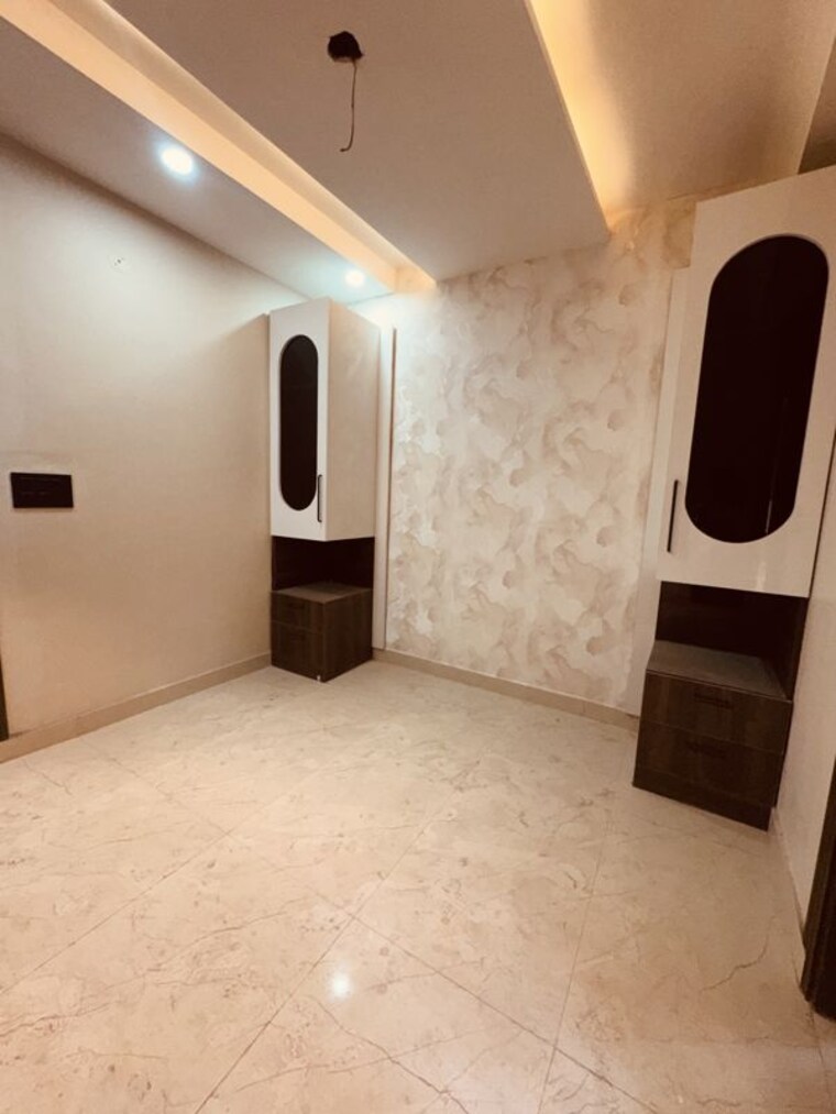 Room, mansa ram park 2 Bedroom 650 Sq.Ft. Builder Floor In Mansa Ram Park Delhi 10349727