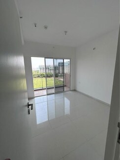 2 BHK Apartment For Sale in Godrej Boulevard