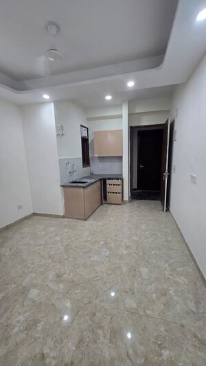 Room in 1 BHK Builder Floor at Freedom Fighters Enclave – for Rent