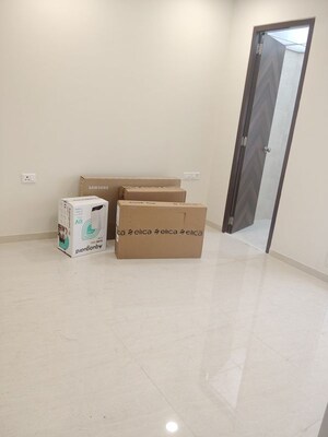 Master Bedroom in 2 BHK Apartment at Raghav Paradise, Borivali East – for Rent