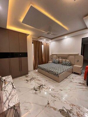 Living Room in 3 BHK Apartment at Saket – for Rent
