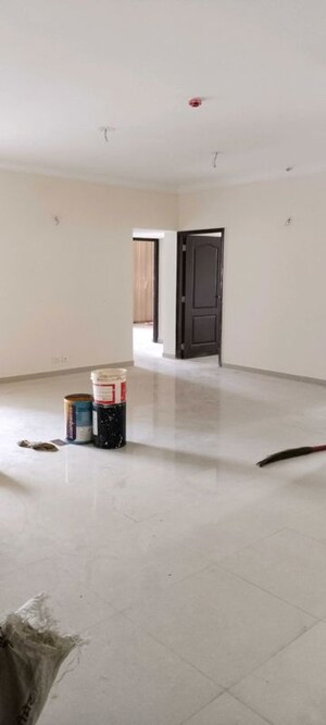 Room in 3 BHK Apartment at Assotech The Nest, Sain Vihar – for Sale