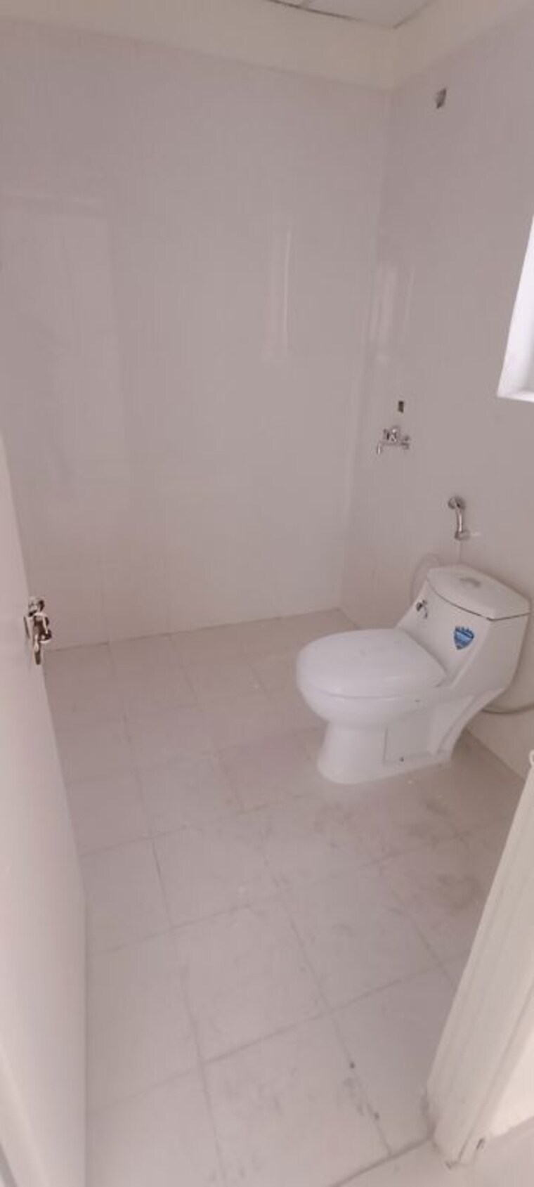 Bathroom, pyramid-midtown 2 Bedroom 800 Sq.Ft. Apartment In Sector 59 Gurgaon 10349817