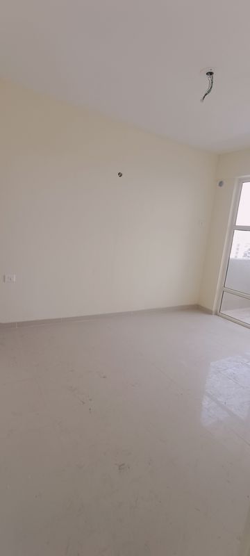2 BHK 800 Sq.Ft. Apartment in Pyramid Midtown