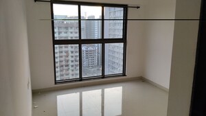 Room in 2 BHK Apartment at UK Iridium, Kandivali East – for Rent