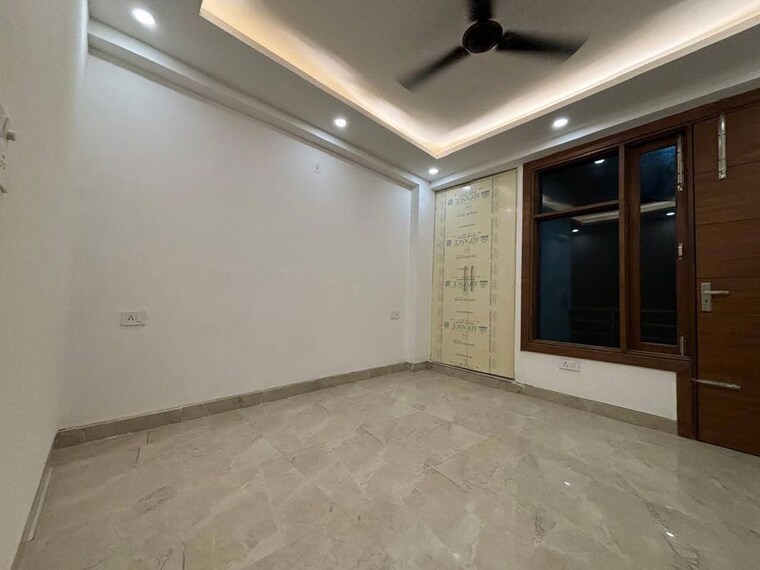 Room, saket 2 Bedroom 950 Sq.Ft. Apartment In Saket Delhi 10349836