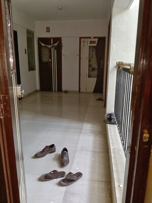 Bathroom in 2 BHK Apartment at Daze Apartment, Malad West – for Rent