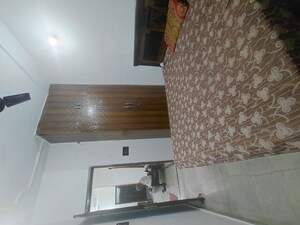 Furnished Amenities in 2 BHK Builder Floor at Janakpuri – for Sale