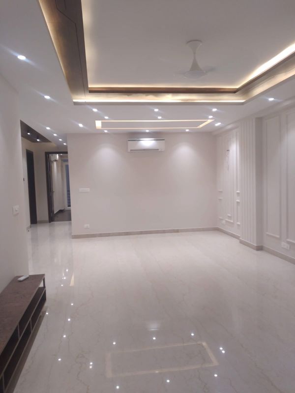 4 BHK + Pooja Room,Servant Room,Study Room,Extra Room Apartment For Rent in Greater Kailash