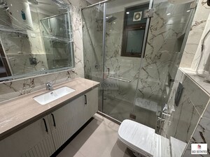 Attached Bathroom in 3 BHK Apartment at Nizamuddin – for Rent