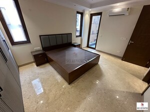 Master Bedroom in 3 BHK Apartment at Nizamuddin – for Rent