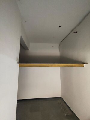 Furnished Amenities in  Shop at Thane West – for Rent