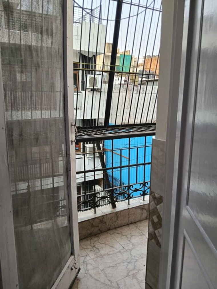Balcony, greater kailash ii 3 Bedroom 2000 Sq.Ft. Apartment In Greater Kailash ii Delhi 10349916