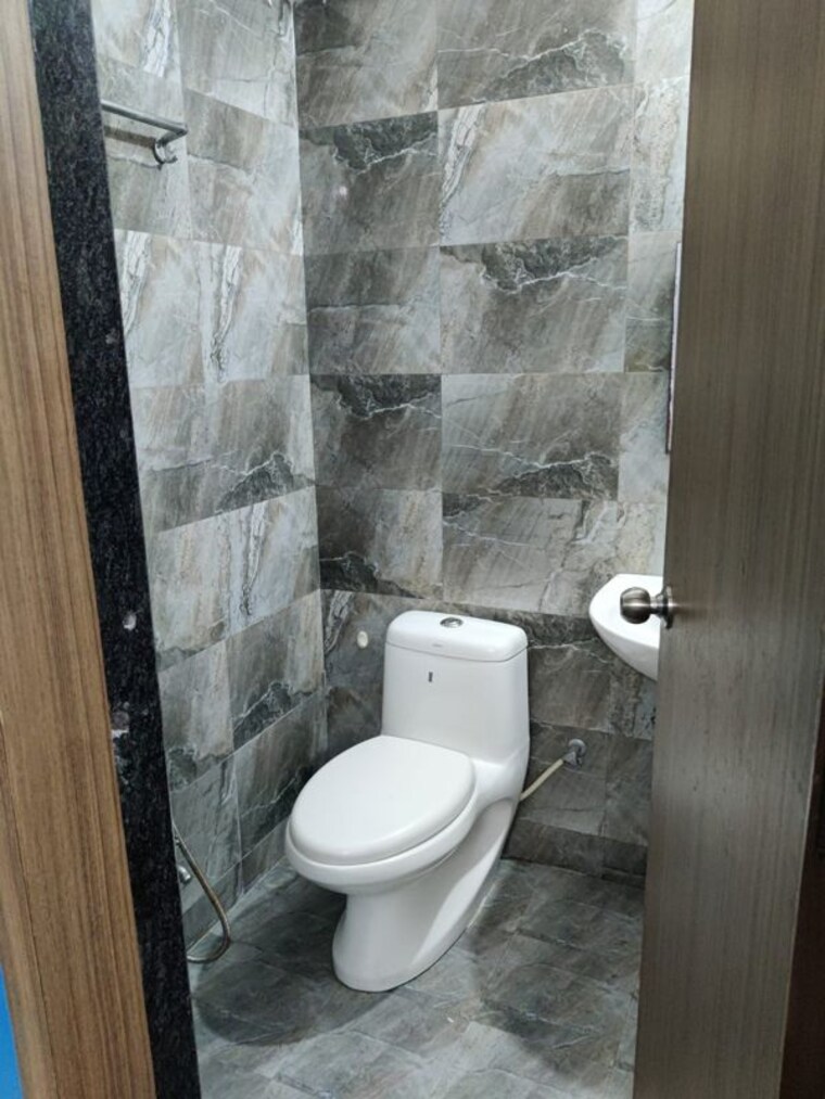 Bathroom, adi-skyline-apartments 3 Bedroom 1050 Sq.Ft. Apartment In Wakad Pune 10349929