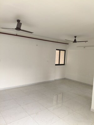 Room in 3 BHK Apartment at Runwal Gardens, Dombivli East – for Rent