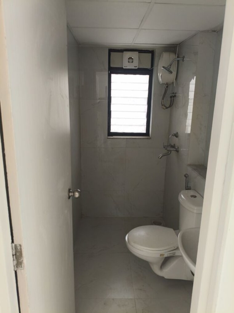 Bathroom, runwal-gardens 3 Bedroom 918 Sq.Ft. Apartment In Dombivli East Thane 10349925